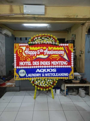 Papan Bunga di Darmawangsa