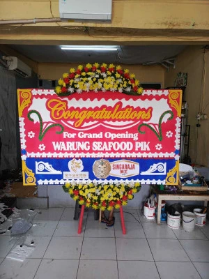 Papan Bunga di Darmawangsa